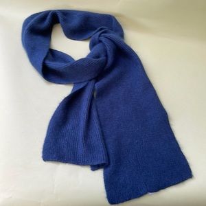 Vintage 80’s dark blue angora long knitted scarf